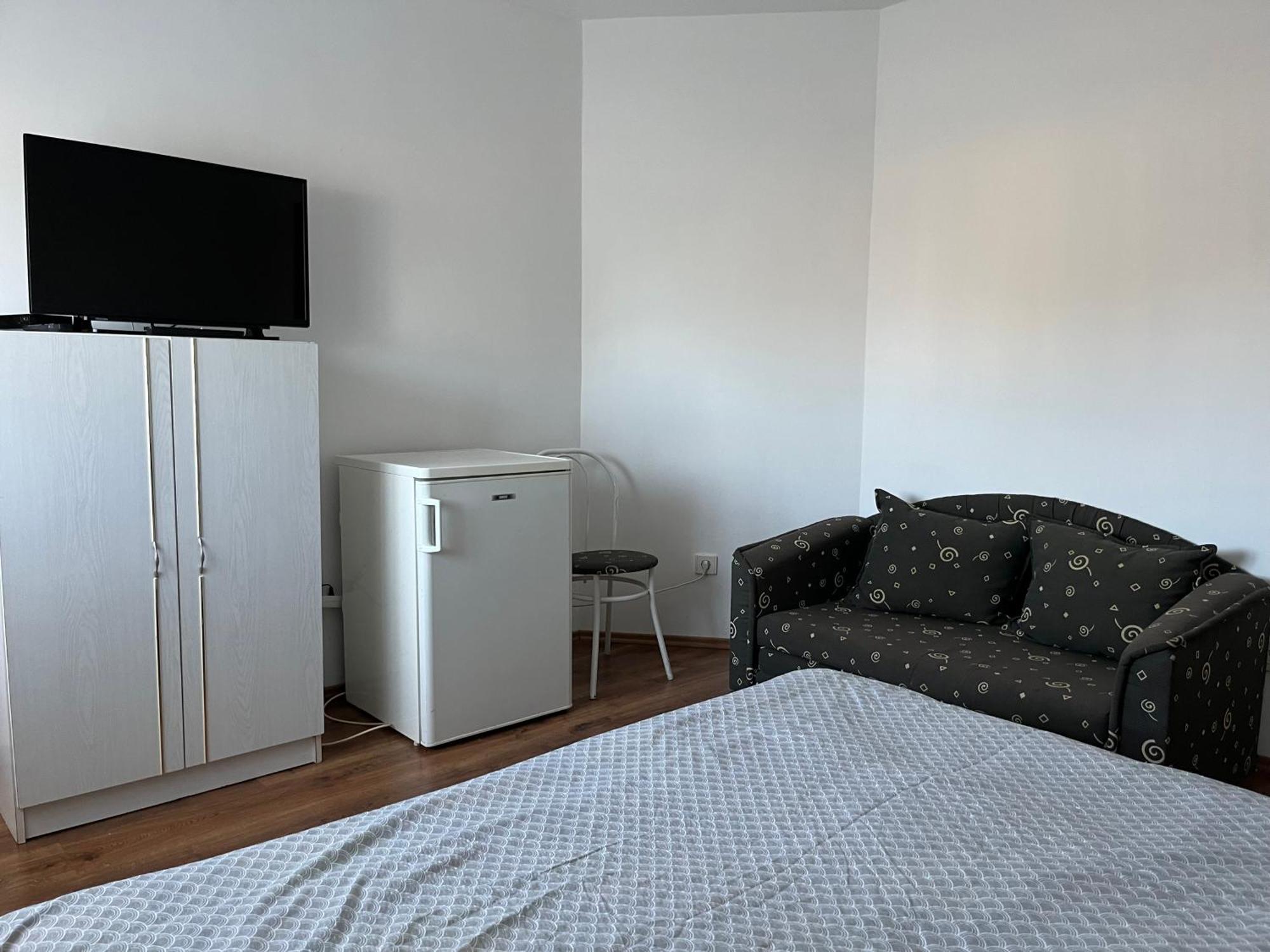 Gyoergyi Haus Hotel Buk Ngoại thất bức ảnh
